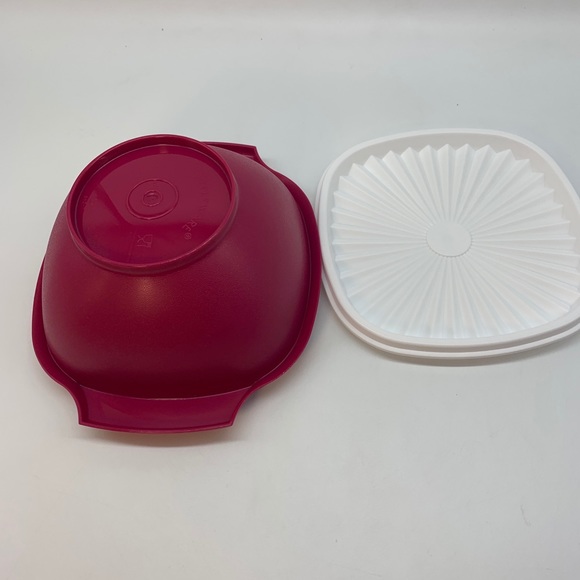 Tupperware Classic Servalier Bowl Set of 5 - Picture 4 of 16